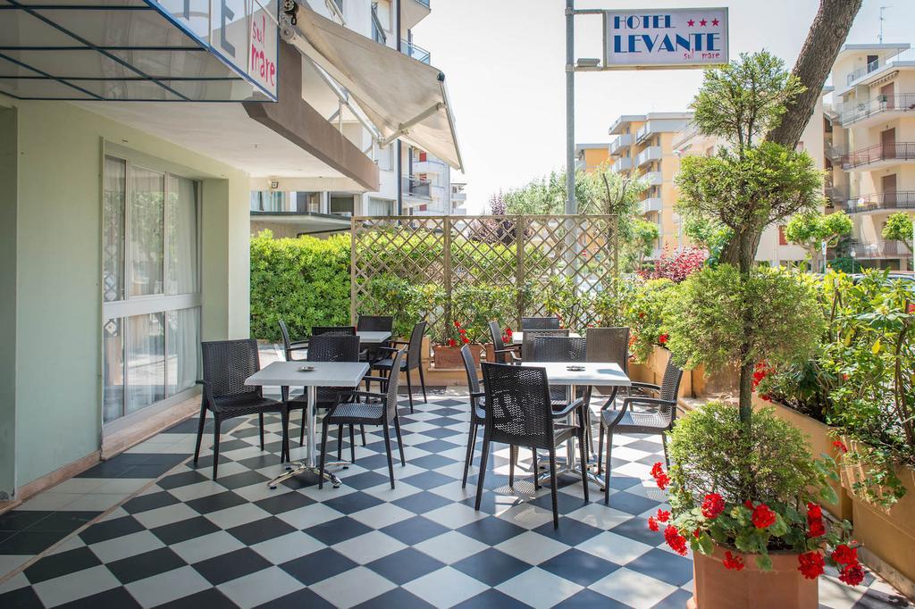 Levante Sul Mare Hotel