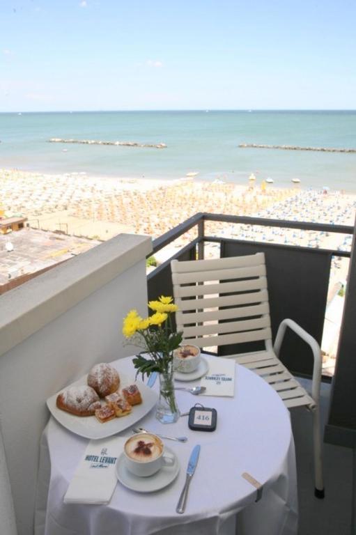 Levante Sul Mare Hotel Lido Di Savio